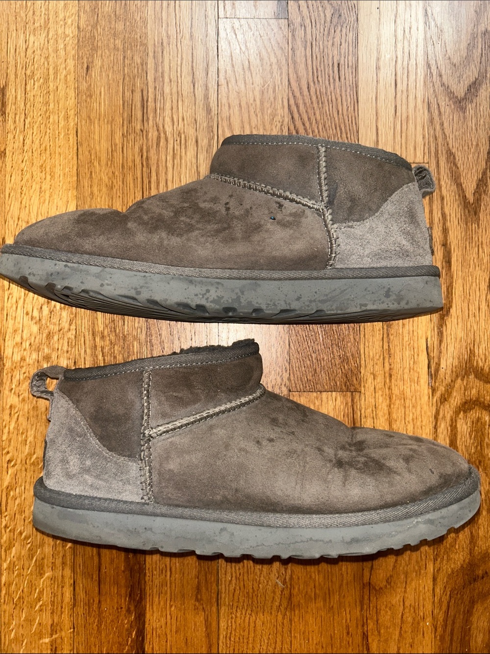 UGG Classic Ultra Minu Suede Boots size 11